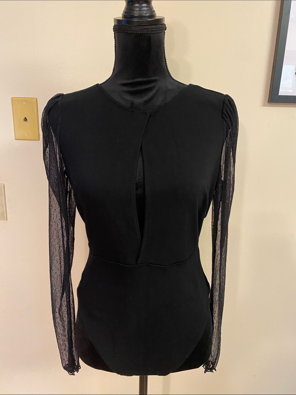 Adore Me Kelsee Black Plunge Cutout Mesh Sleeve Thong Bodysuit Size Medium NWT